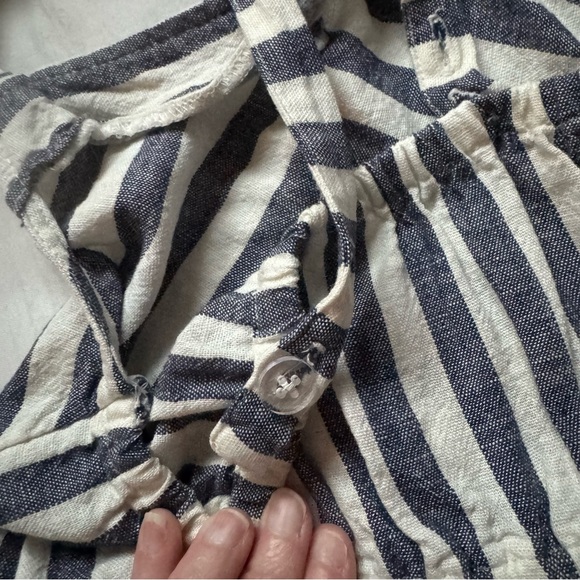 Carter’s Size 7 White and Blue Striped Summer Dress with Adjustable Straps - Picture 4 of 5